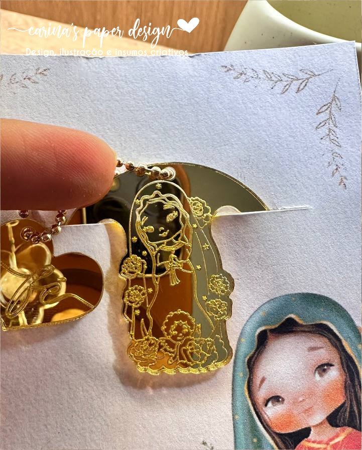 Coleção Marcador clip de acrílico Santinhos 5 cm + Tag coração FÉ (6 peças para 3 marcadores com tag) - Escolha o modelo - Imagem 10